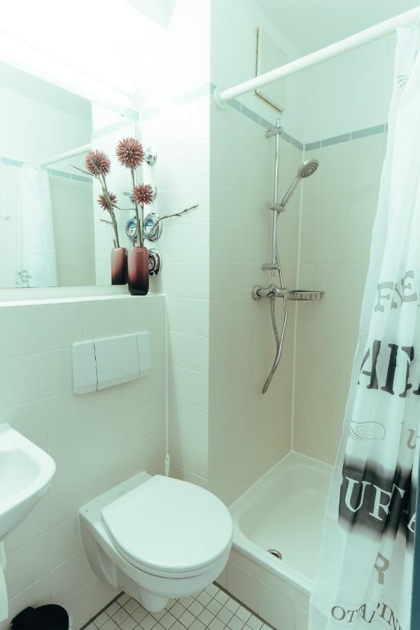 Apartment Modern Und Gemuetlich Ggue. Uni-Passau, Tg-Stellplatz, Balkon Luaran gambar